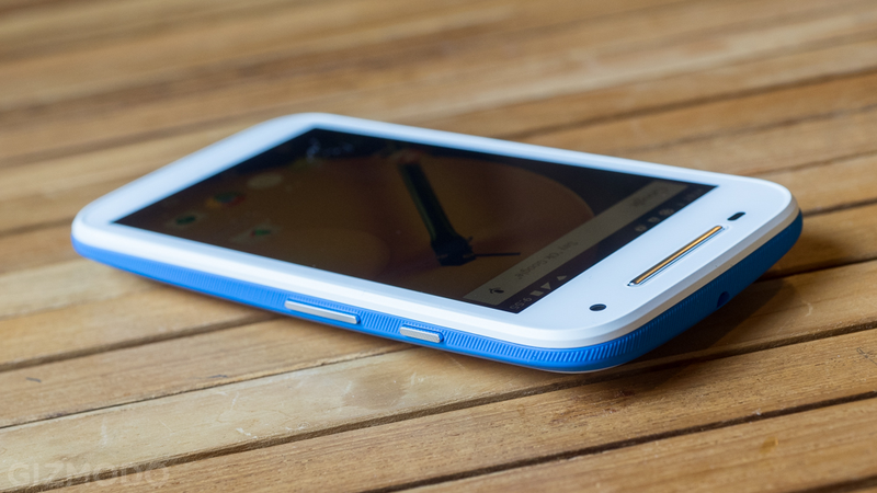 Illustration for article titled Motorola's Great Little Cheapo Phone Has a New Look and LTE
